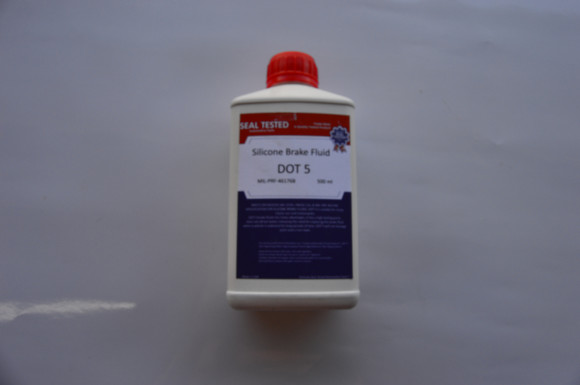 LIQUIDE DE FREIN SILICONE 0.50L (seal tested)